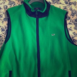 Vineyard Vines green zip-up vest size Medium